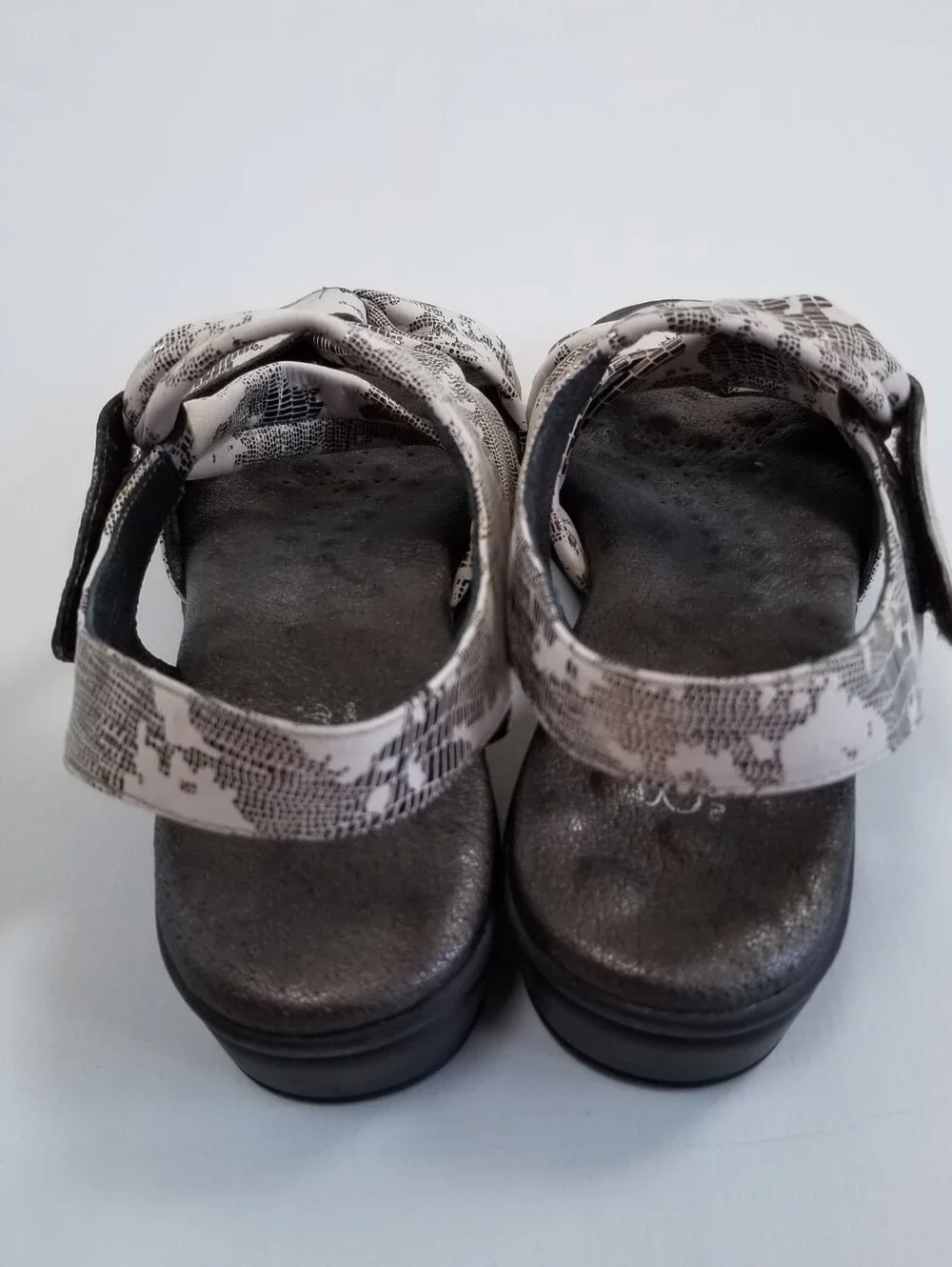 Elites By Walking Cradles Sandles Size 11M